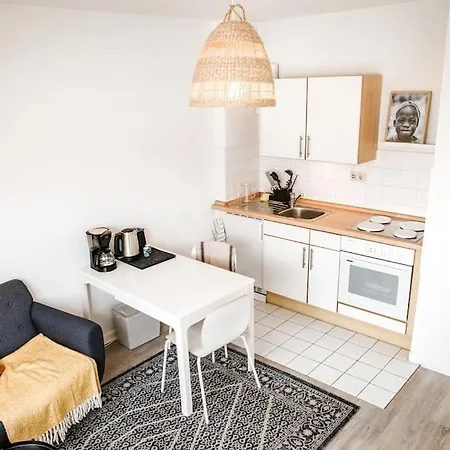 City-Appartement, Holtenauer Strasse Mit 24H Check-In Kiel Exterior photo