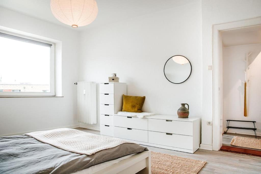 City-appartement, Holtenauer Strasse Mit 24h Check-in Apartment Kiel