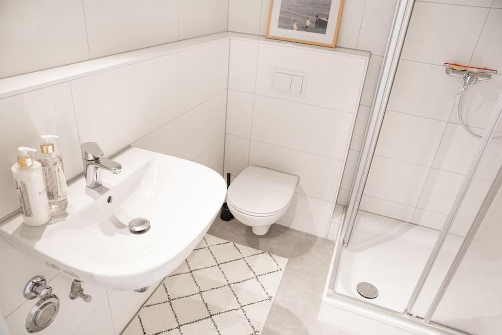 City-appartement, Holtenauer Strasse Mit 24h Check-in Apartment